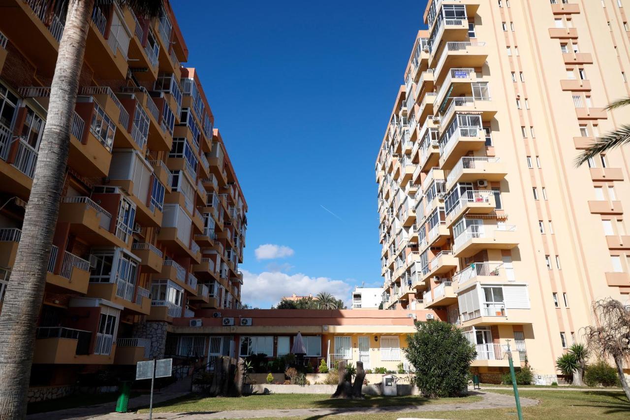 Apartamentos Dc Benalmádena Buitenkant foto